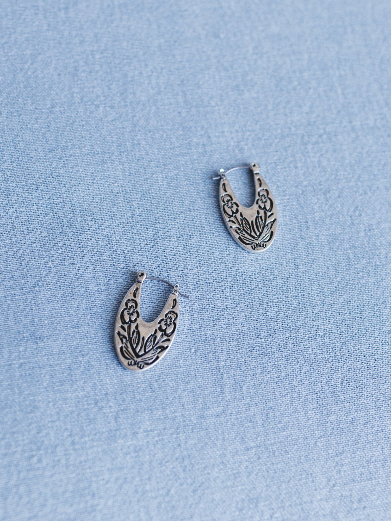 Great Escapes Earrings - Silver