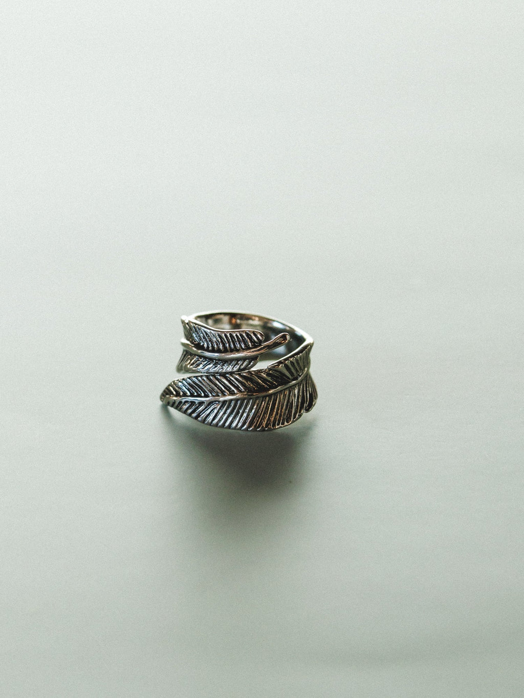 Crown Of Feathers Ring - Silver