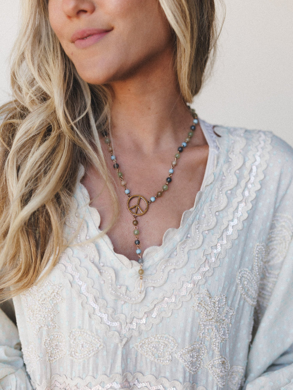 Desert Thread Necklace - Green