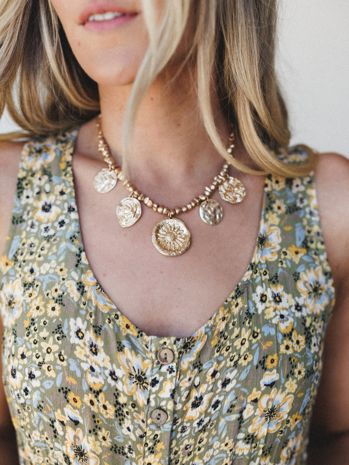 Sunbeam Necklace - Gold