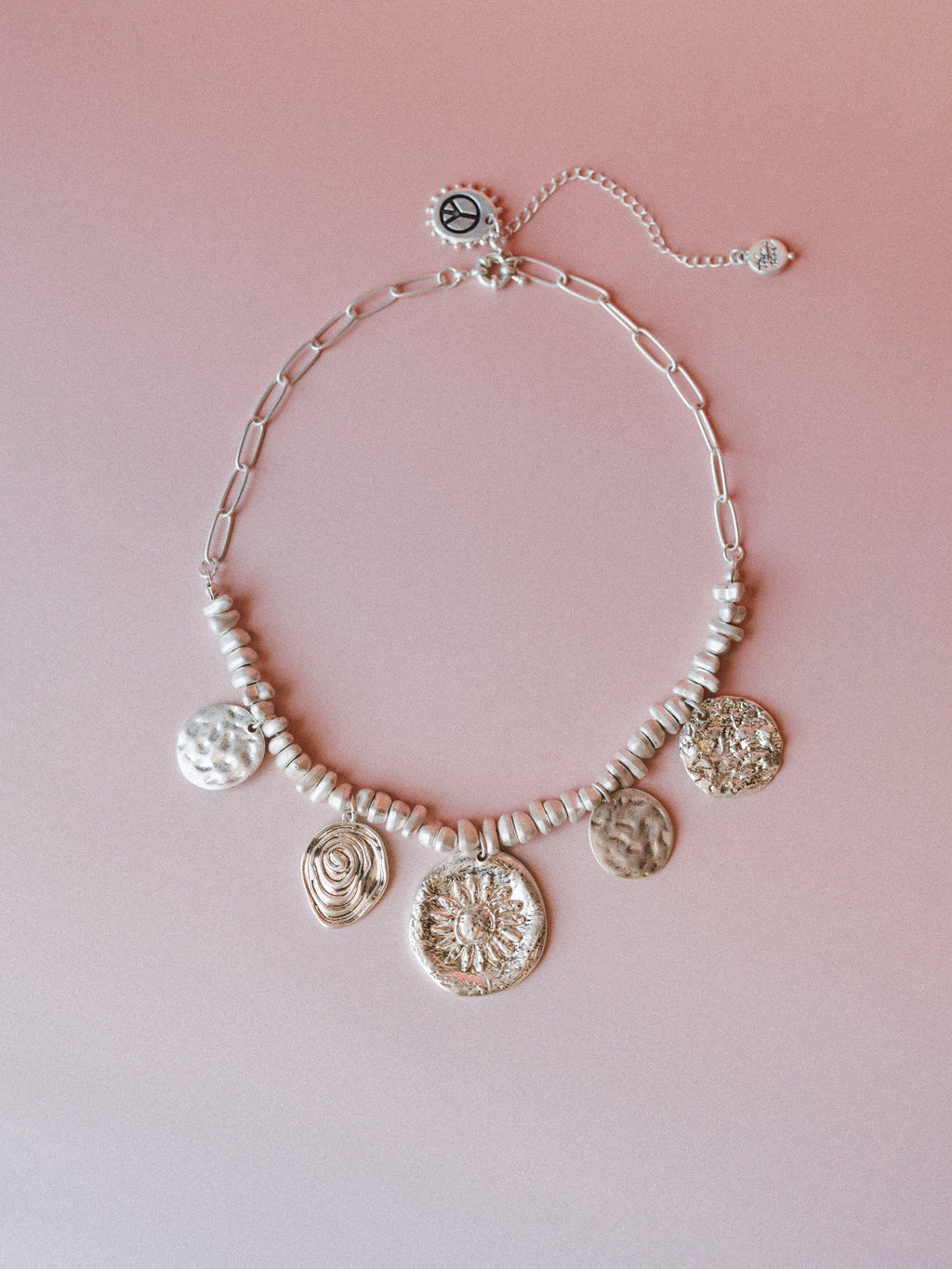 Soft Glow Necklace - Silver