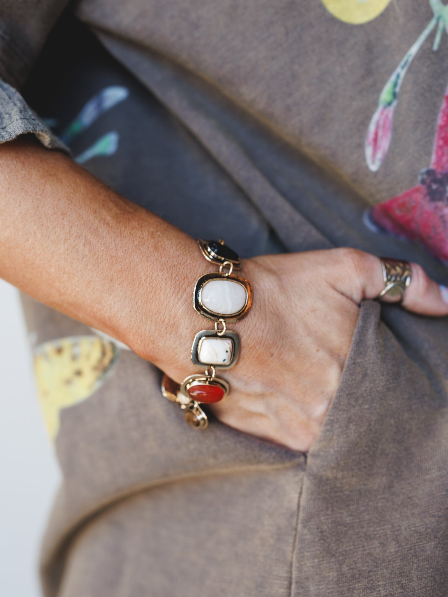 Honey Stone Bracelet - Brown Multi