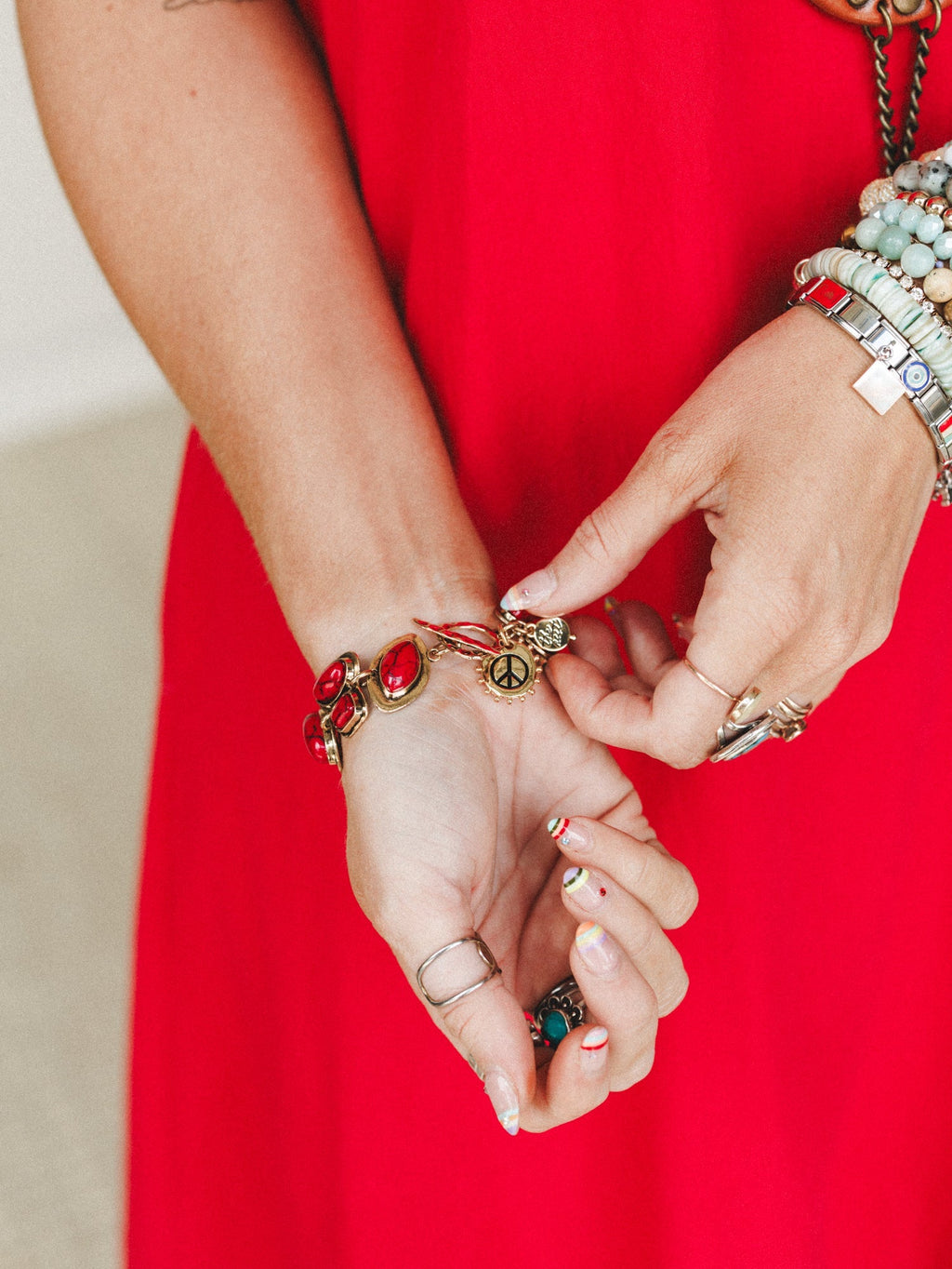 Honey Stone Bracelet - Red