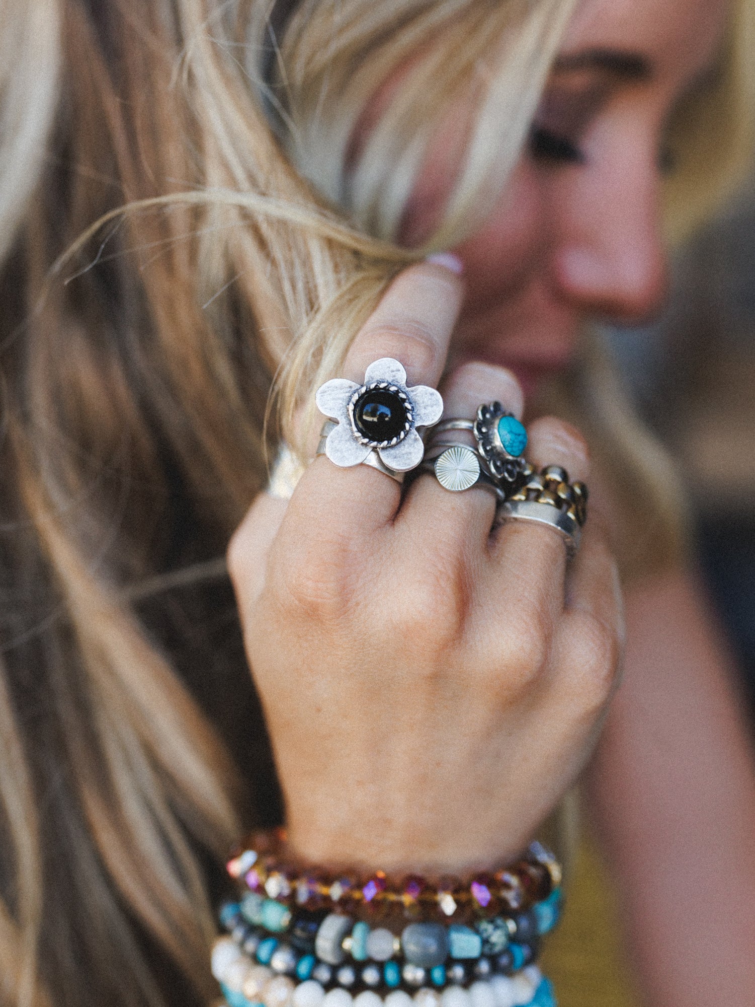 Flower Power Ring - Black