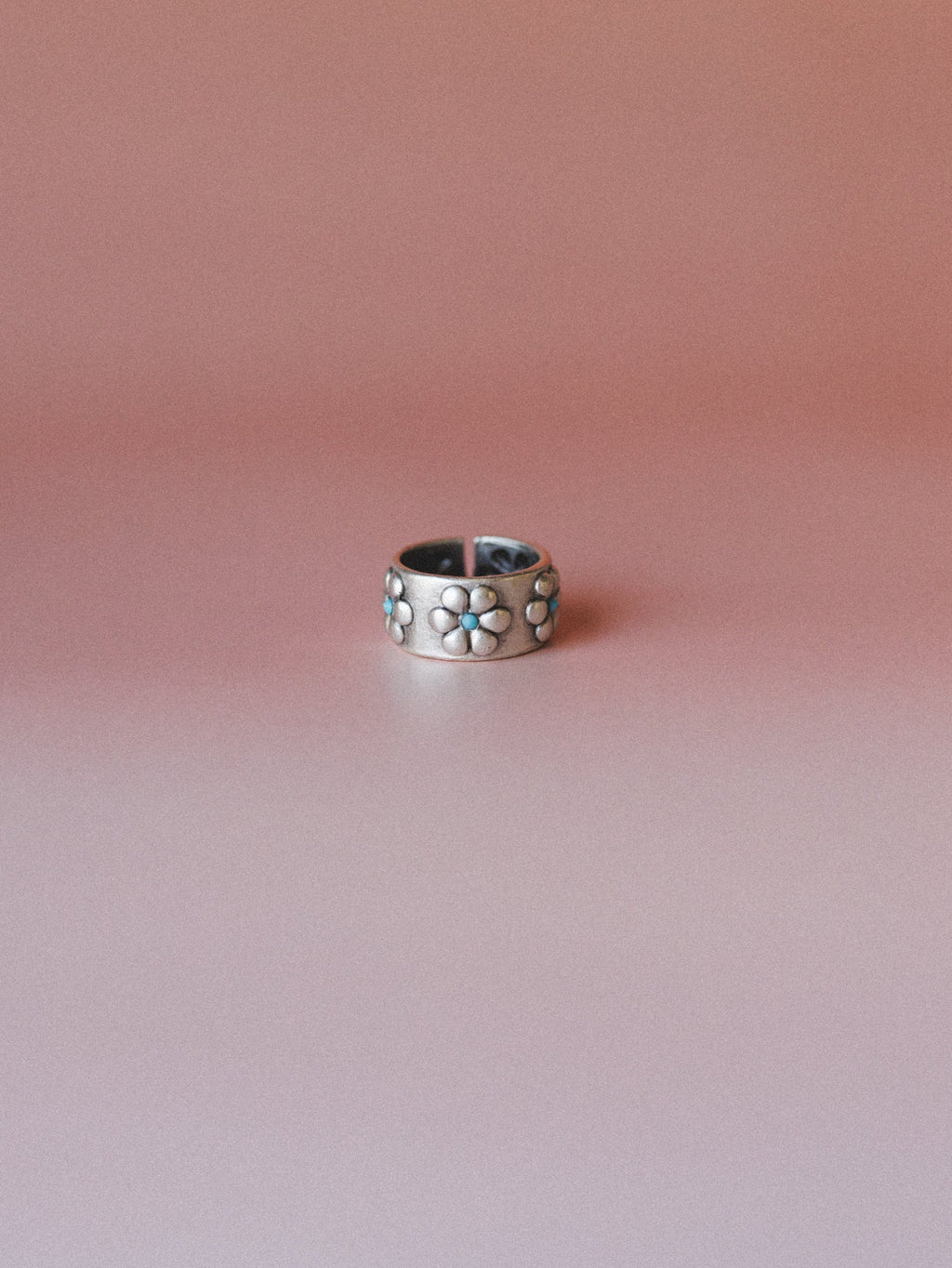 String of Flowers Ring - Silver