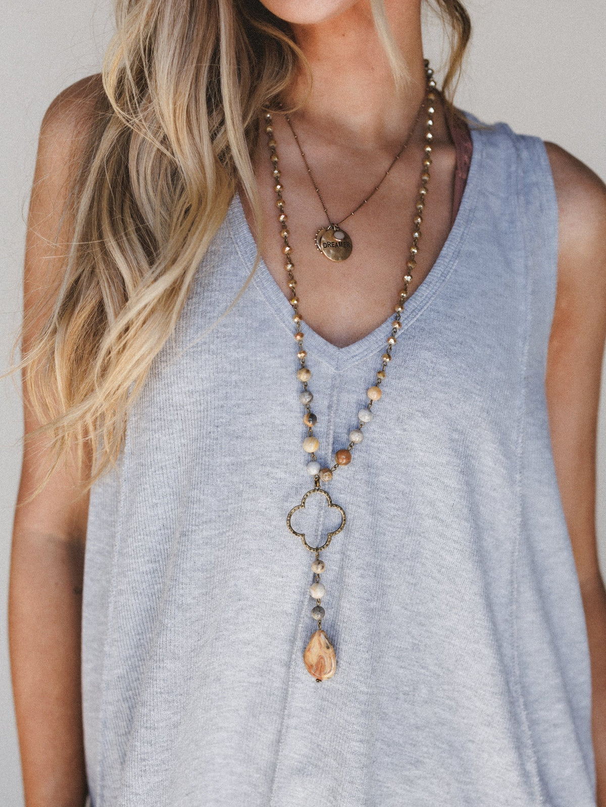 Alani Necklace - Taupe