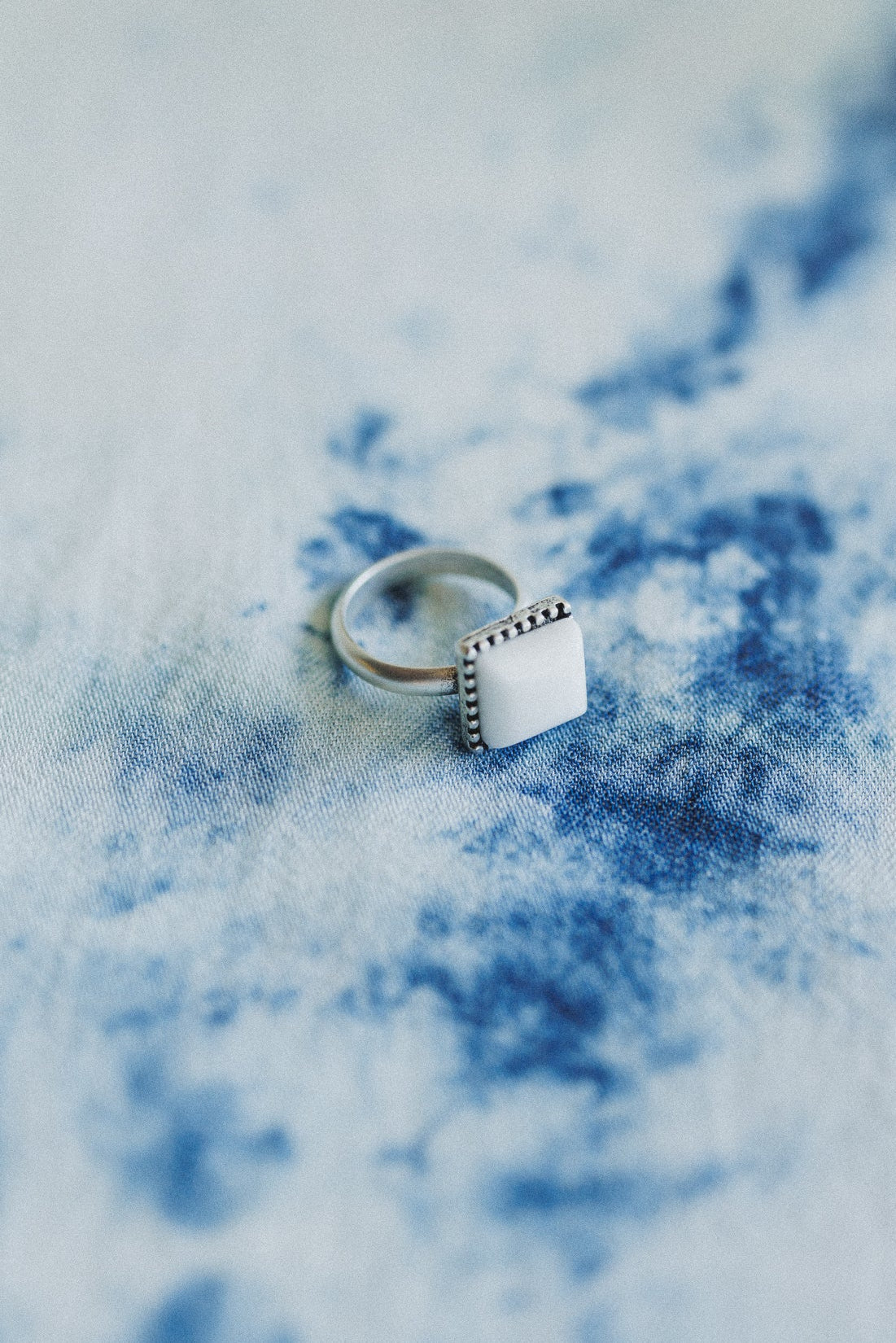 Rodeo Bells Ring - White