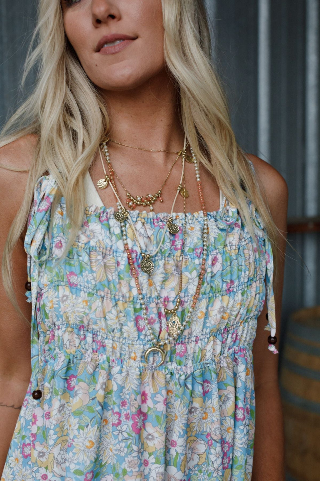 Lesleigh Necklace - Coral Multi