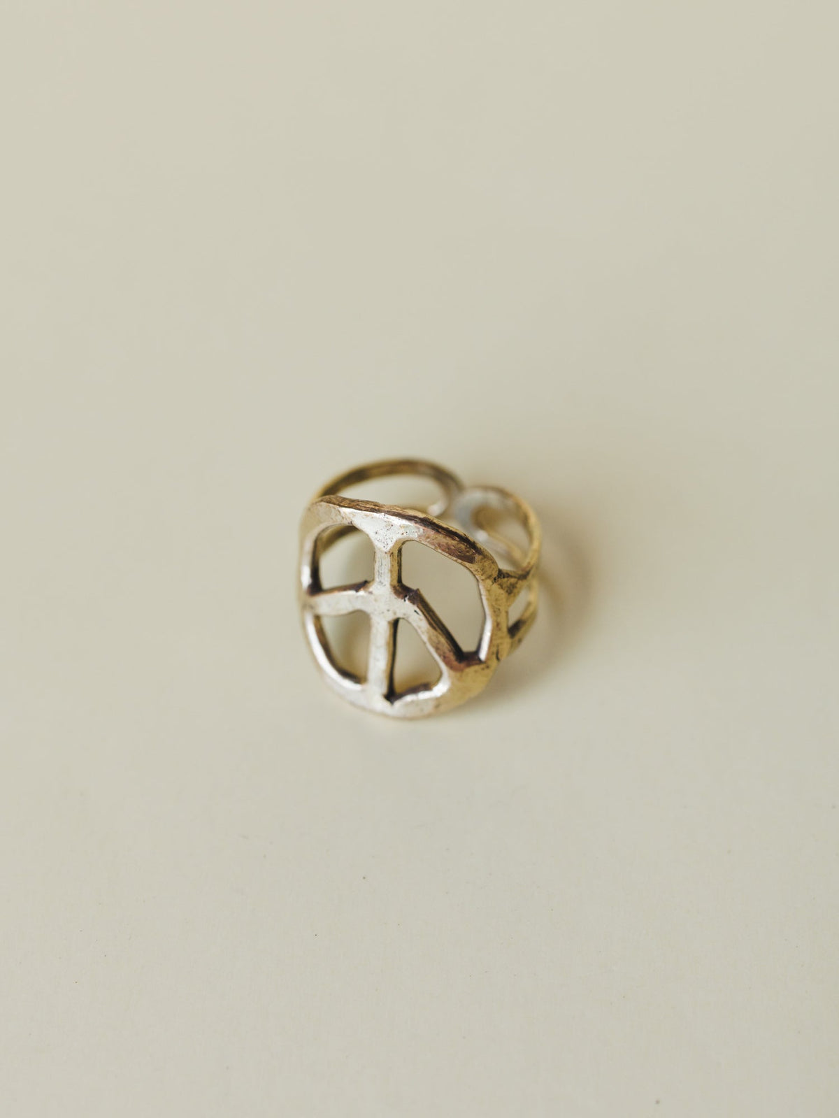 Skye Peace Ring - Gold