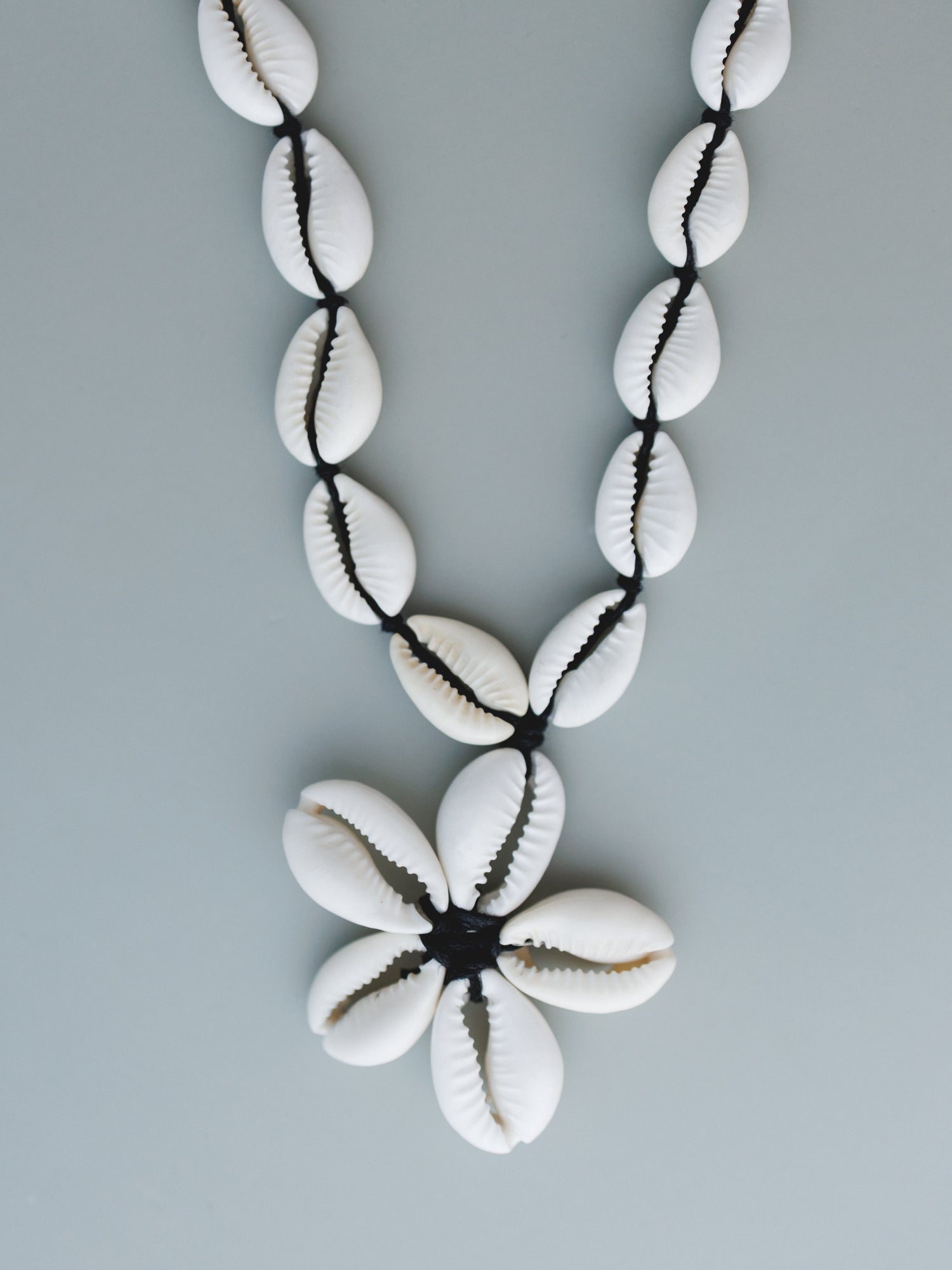 Shell Beach Necklace - White