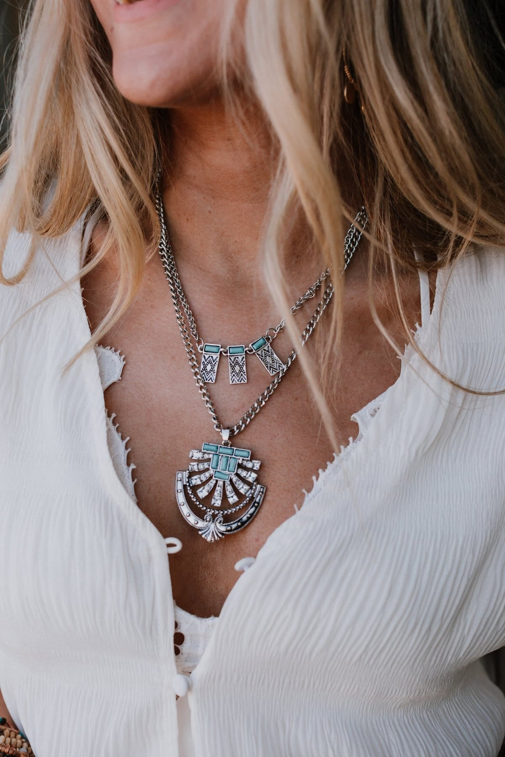 Spring Sun Necklace - Turquoise
