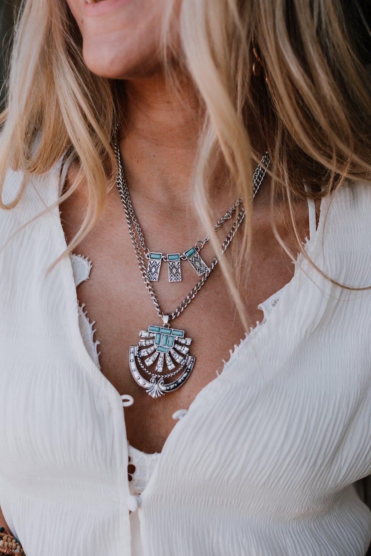 Spring Sun Necklace - Turquoise